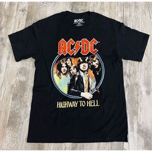 AC/DC Highway to Hell Graphic T-shirt Sz Medium